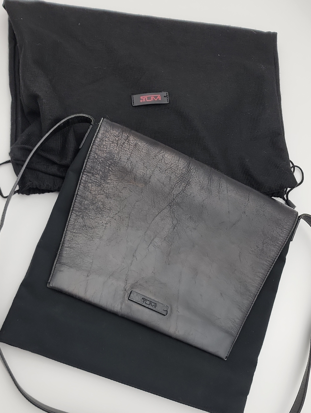 Tumi Black‎ Leather Messenger Crossbody